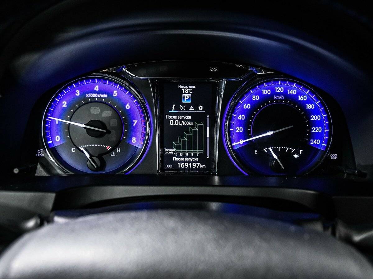 Купить Toyota Camry, 2017, 169 000 км, фото №9