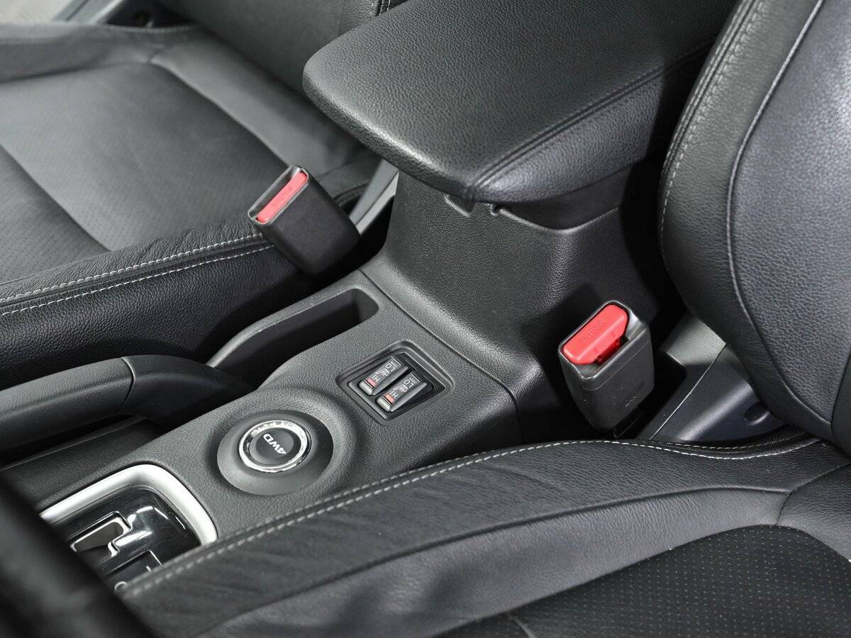 Купить Mitsubishi Outlander, 2014, 182 000 км, фото №12