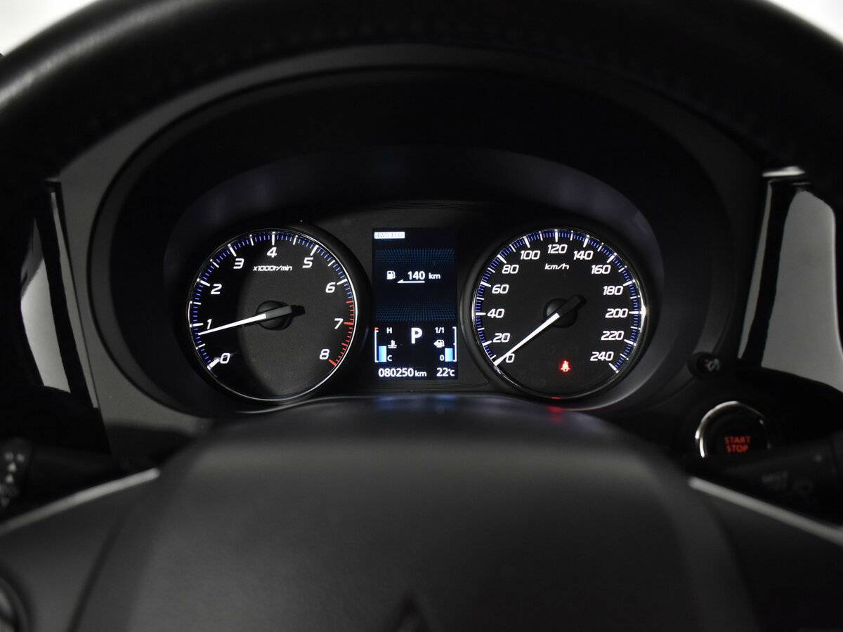 Купить Mitsubishi Outlander, 2018, 80 245 км, фото №13