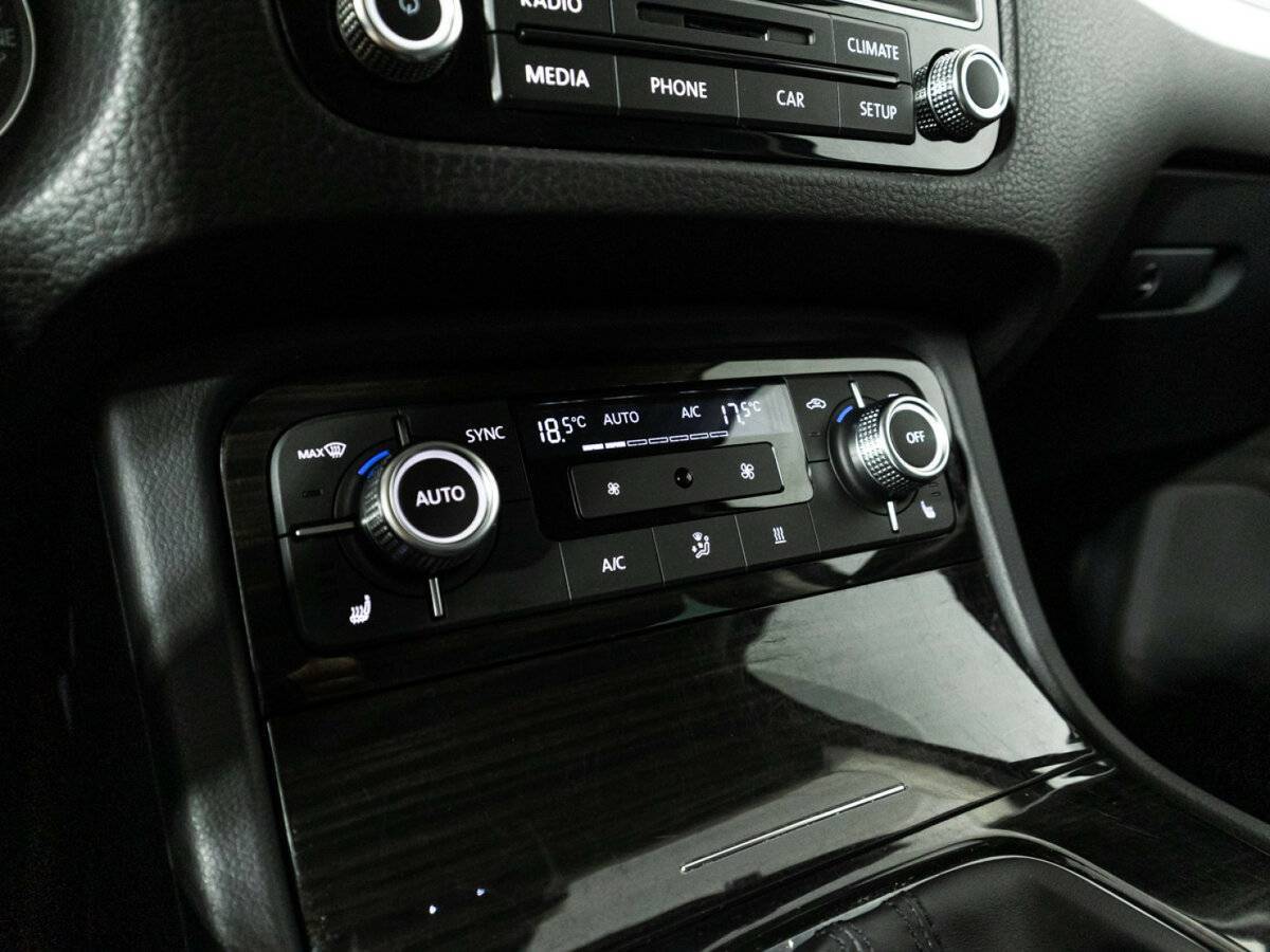 Купить Volkswagen Touareg, 2016, 188 893 км, фото №20