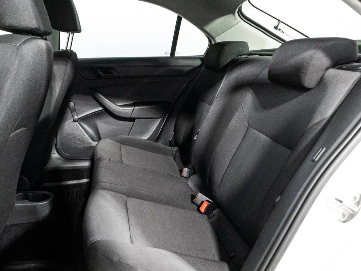 Купить Skoda Rapid, 2015, 190 541 км, фото №10