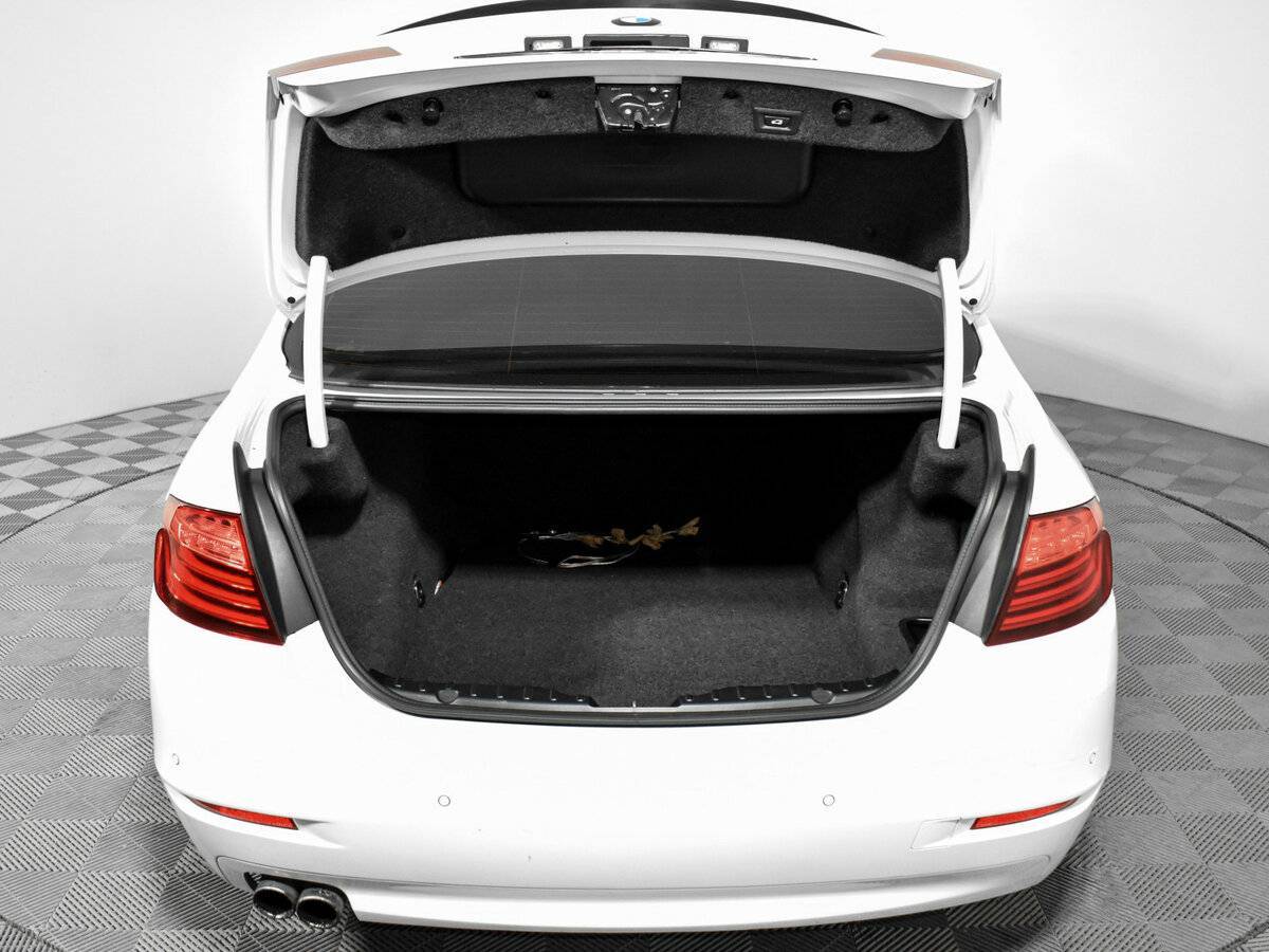 Купить BMW 5 серии 520d, 2013, 288 833 км, фото №20