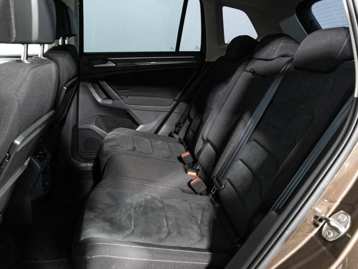 Купить Volkswagen Tiguan, 2019, 69 371 км, фото №10