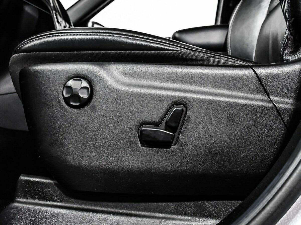 Купить Jeep Grand Cherokee IV (WK2) Рестайлинг, 2013, 223 236 км, фото №16