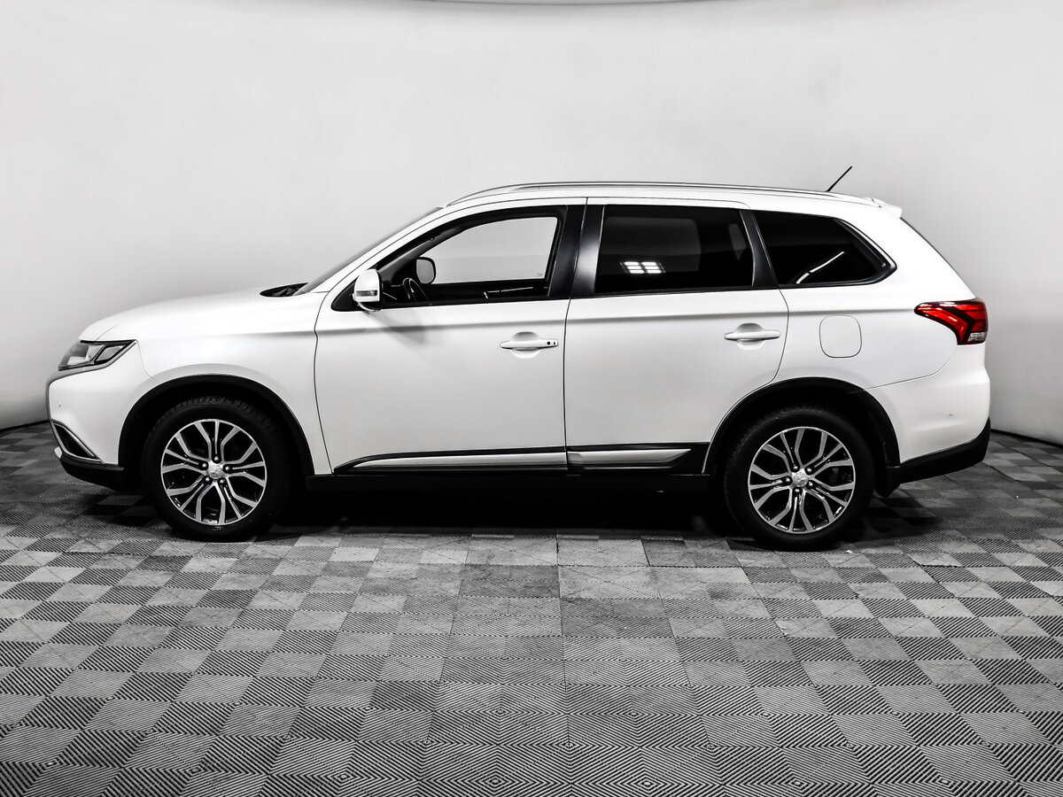 Купить Mitsubishi Outlander III Рестайлинг 2, 2016, 95 226 км, фото №8