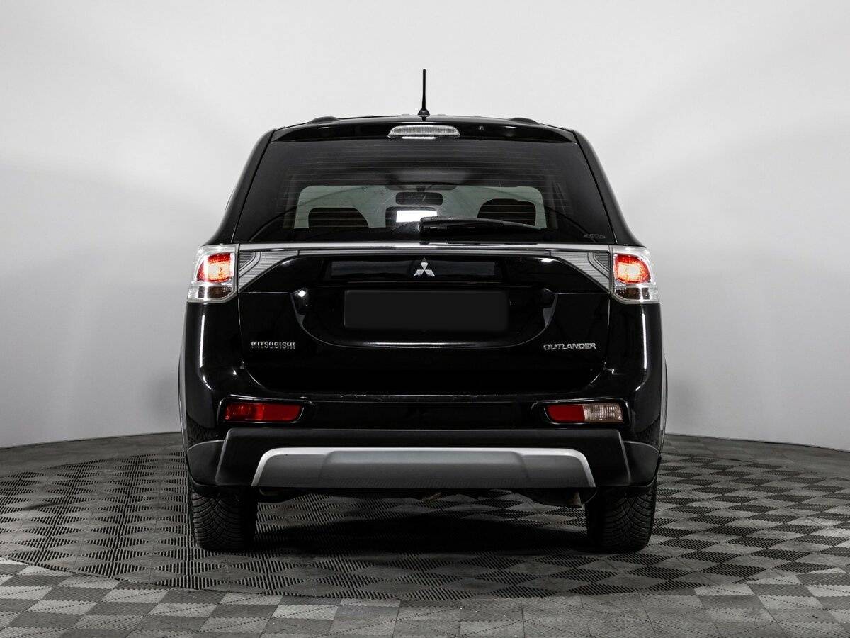 Купить Mitsubishi Outlander III Рестайлинг, 2014, 249 895 км, фото №5