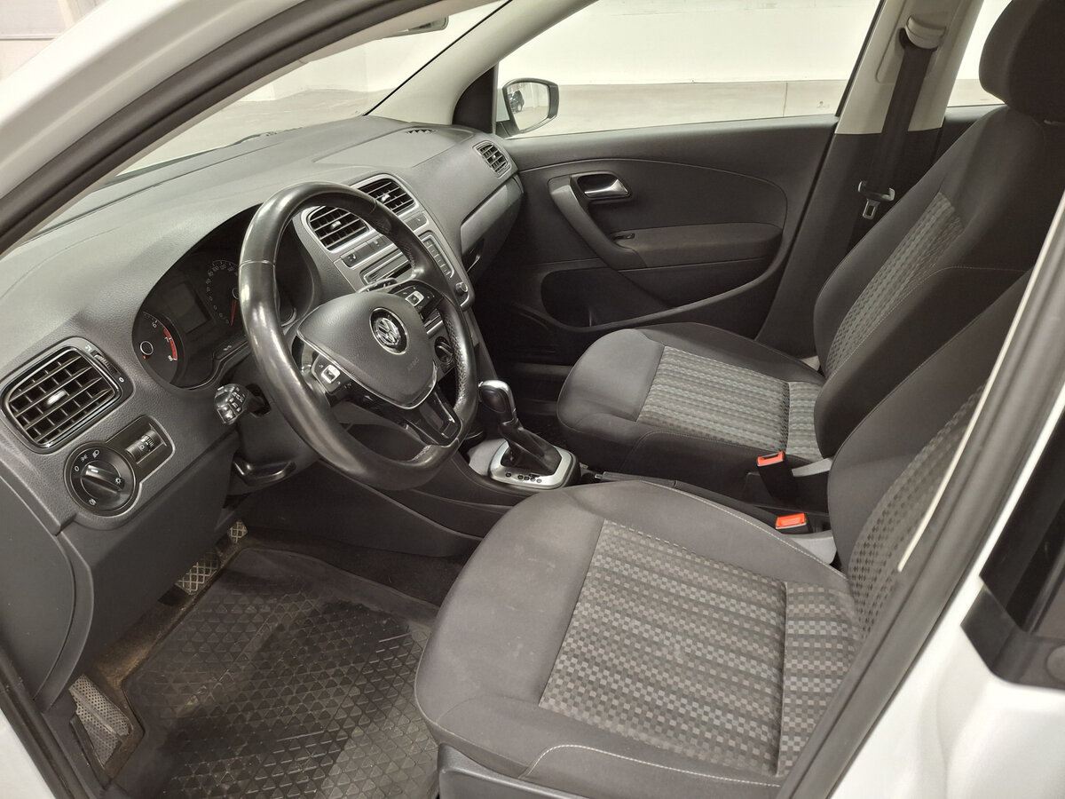 Купить Volkswagen Polo V Рестайлинг, 2019, 142 530 км, фото №15