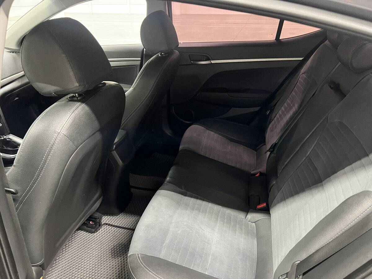 Купить Hyundai Elantra VI (AD), 2016, 170 559 км, фото №12