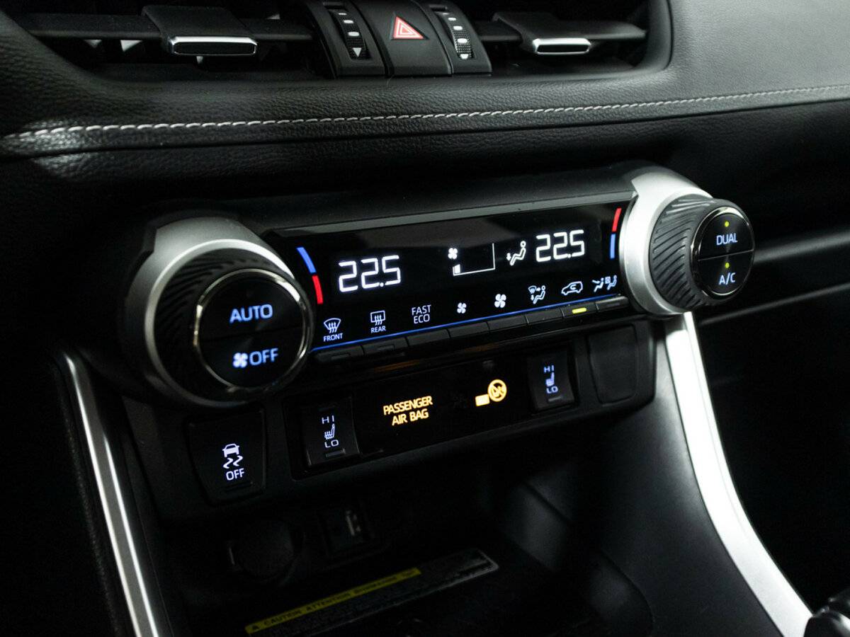 Купить Toyota RAV4 V (XA50), 2020, 37 866 км, фото №18