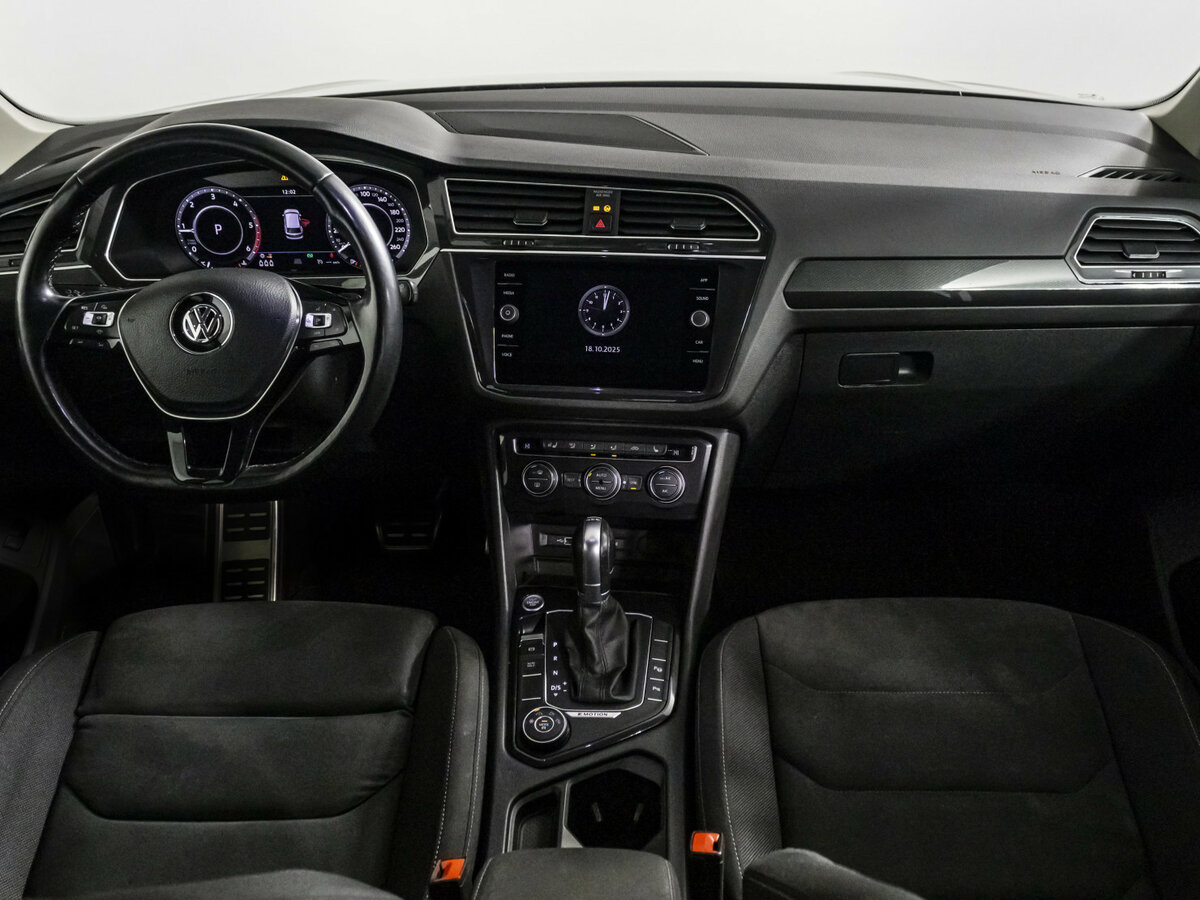 Купить Volkswagen Tiguan II, 2018, 131 218 км, фото №11