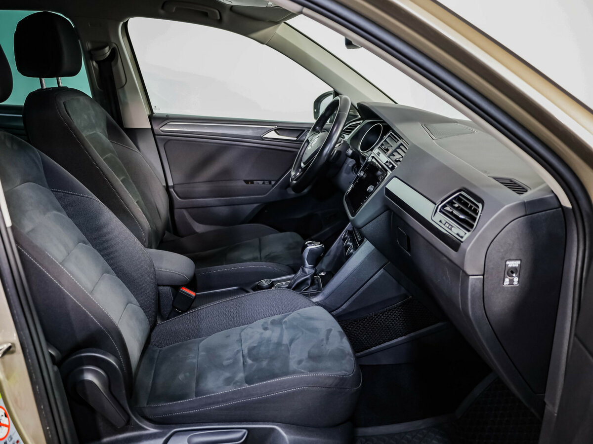 Купить Volkswagen Tiguan II, 2020, 106 011 км, фото №25
