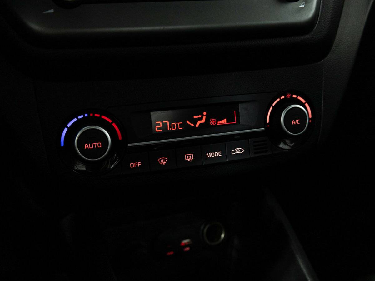 Купить Kia Rio III Рестайлинг, 2016, 170 481 км, фото №15