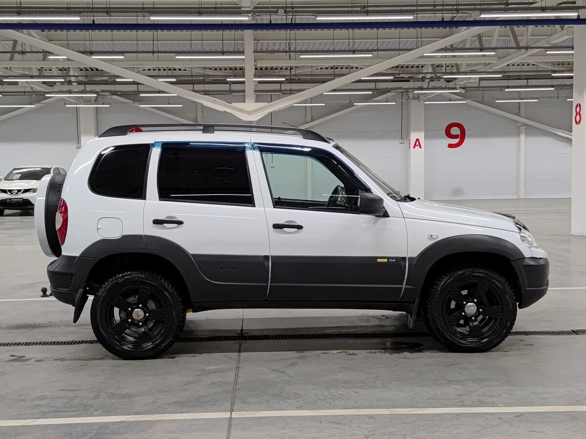 Купить Chevrolet Niva I Рестайлинг, 2017, 117 102 км, фото №4