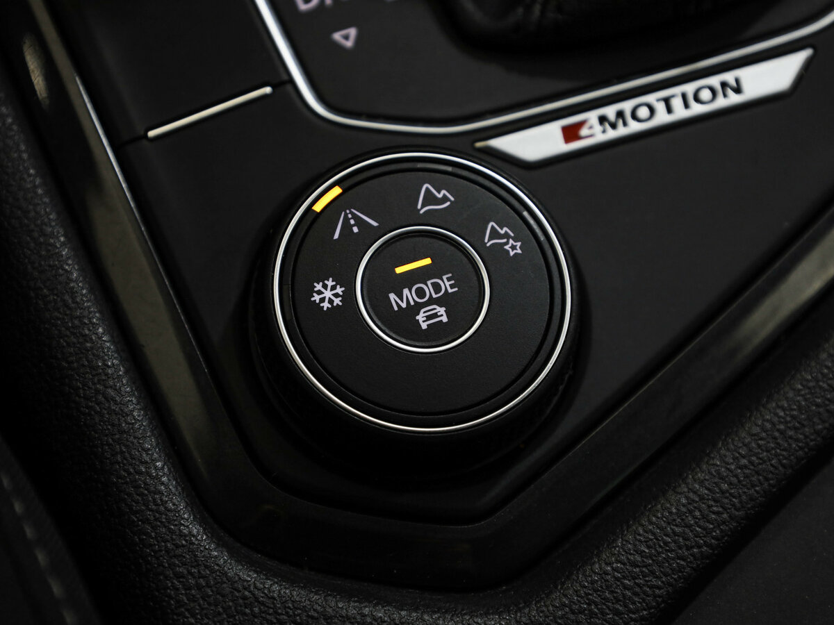 Купить Volkswagen Tiguan II, 2019, 92 843 км, фото №21