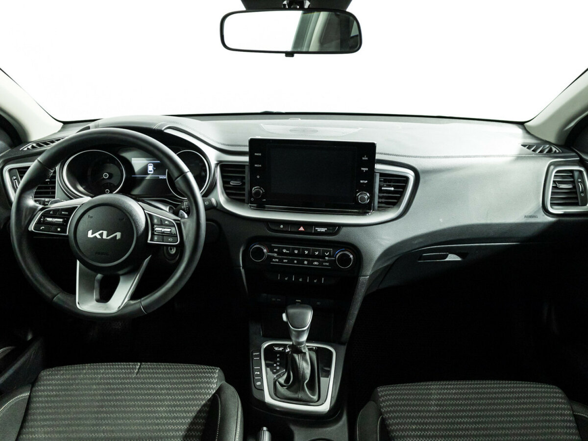 Купить Kia Ceed III Рестайлинг, 2022, 54 254 км, фото №13
